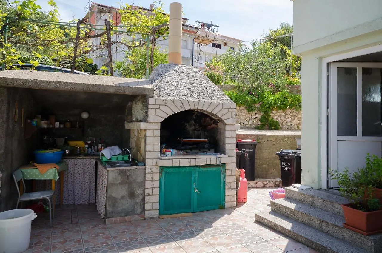 Apartments Ruzica Banjol