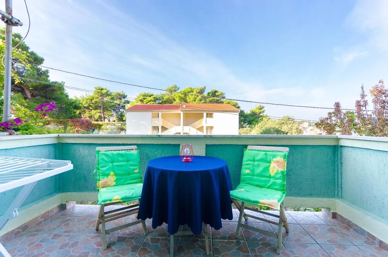 Apartments Ruzica Banjol Croatia