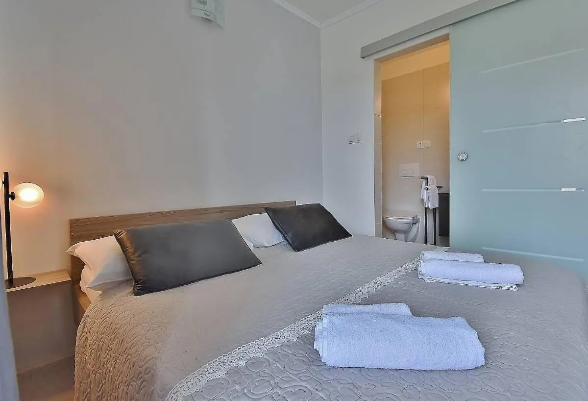Apartments Ruzica Banjol Croatie