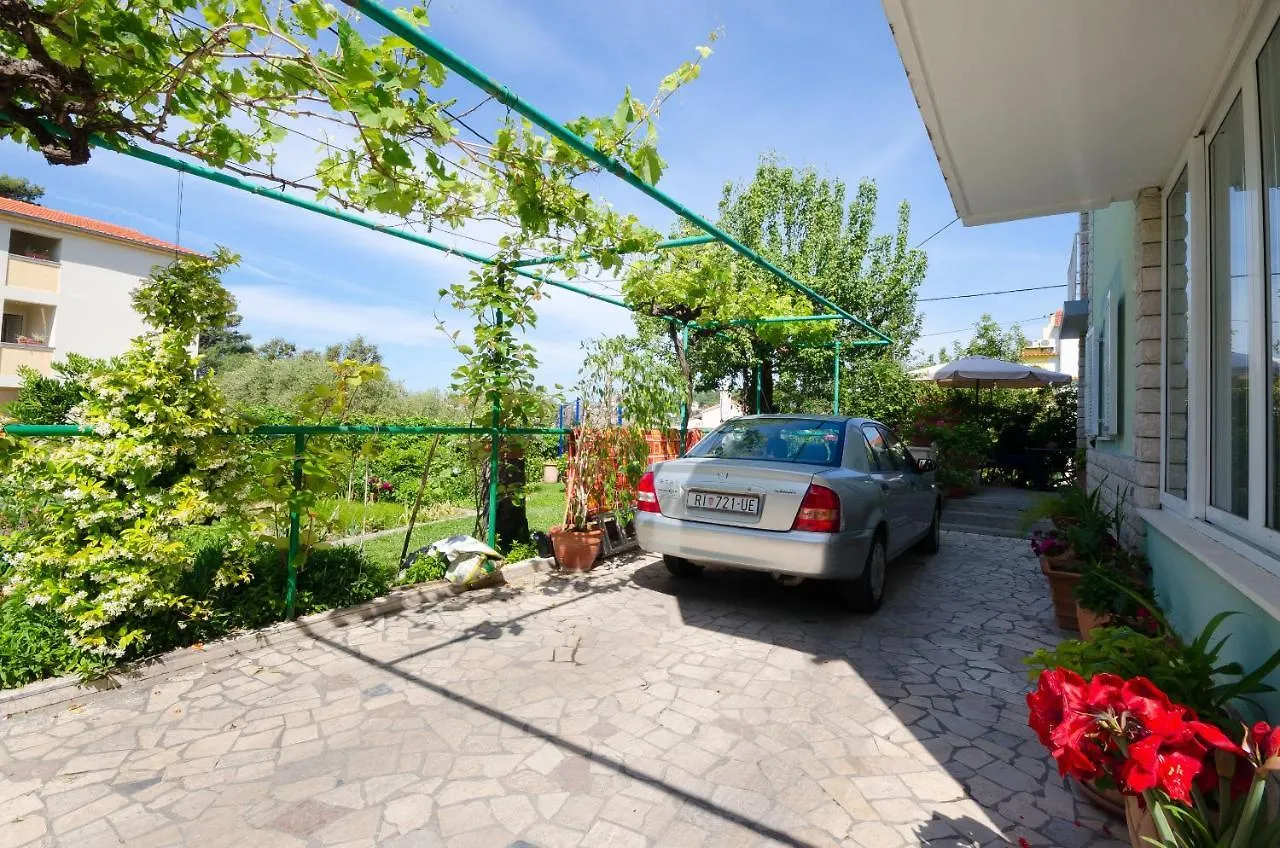 Apartments Ruzica Banjol