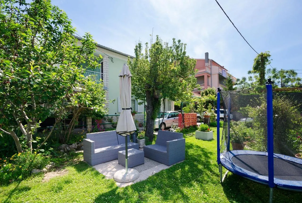 Apartments Ruzica Banjol